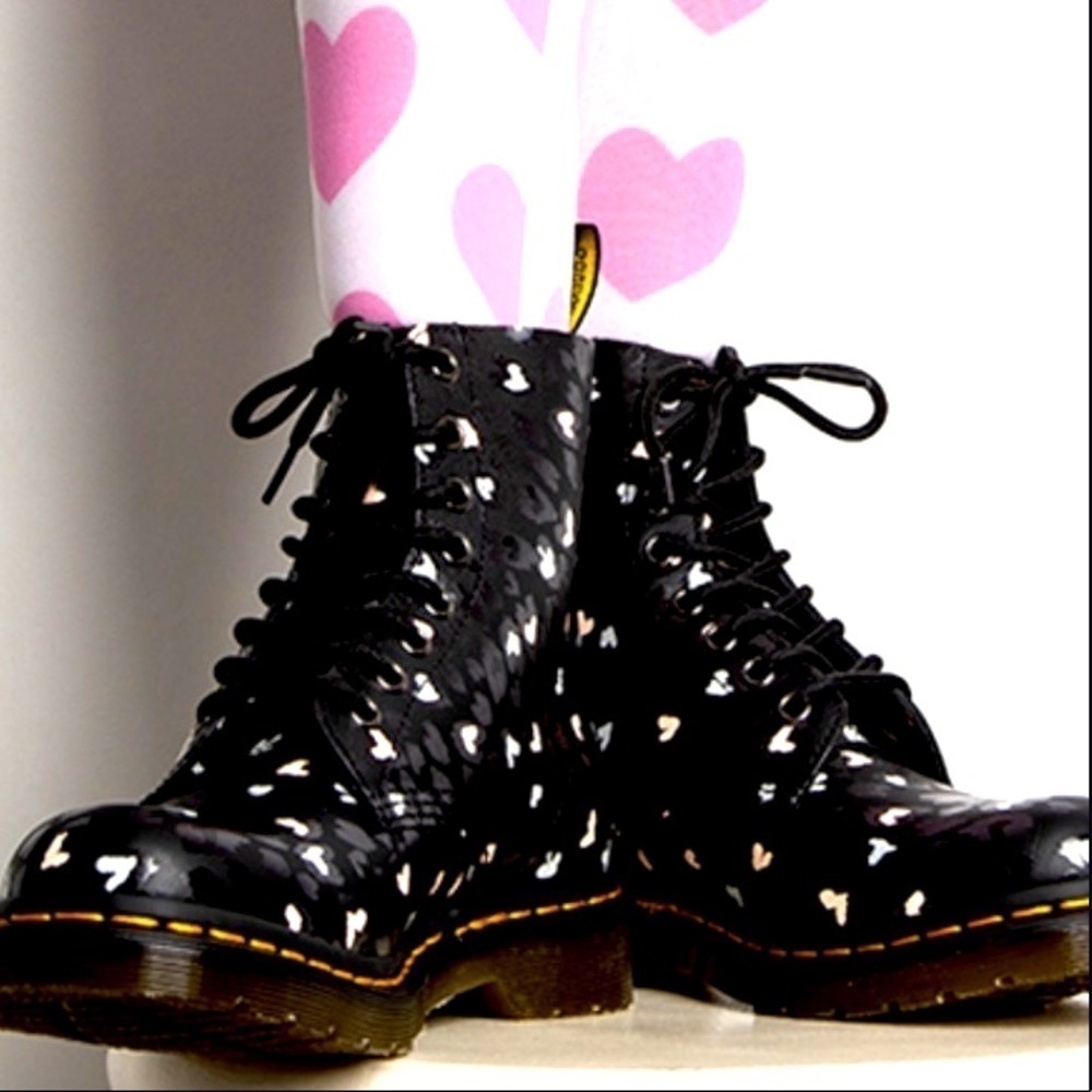 DR. MARTENS 1460 Pascal Hearts Lace-Up Boot - Picture 3 of 11